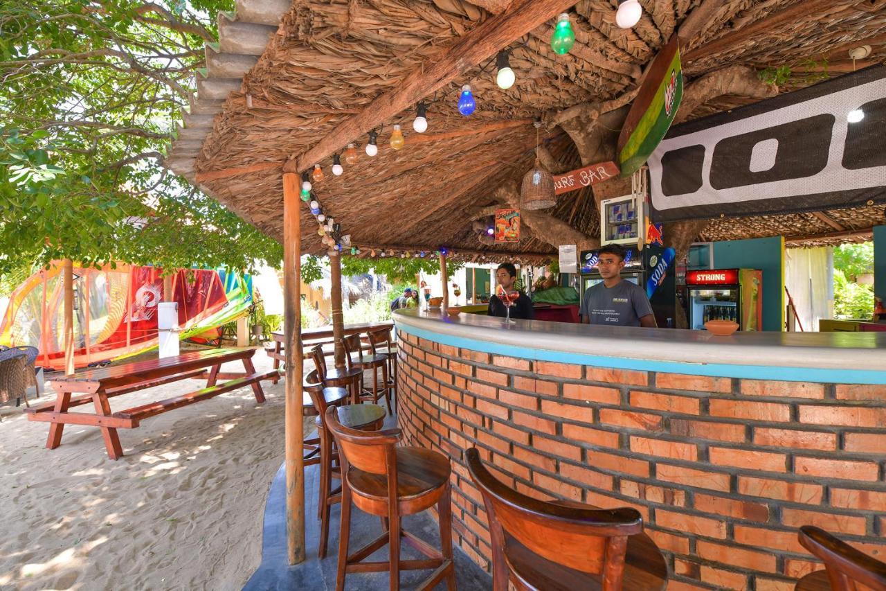 De Silva Wind Resort Kalpitiya - Kitesurfing School Sri Lanka Ngoại thất bức ảnh