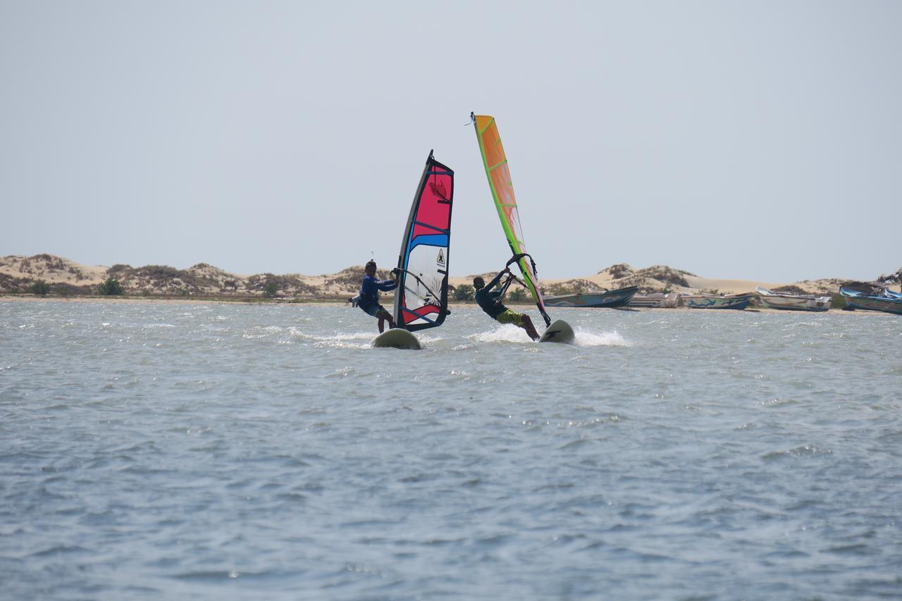 De Silva Wind Resort Kalpitiya - Kitesurfing School Sri Lanka Ngoại thất bức ảnh